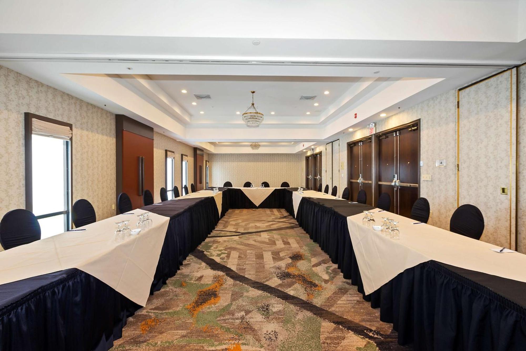 Doubletree By Hilton Whittier